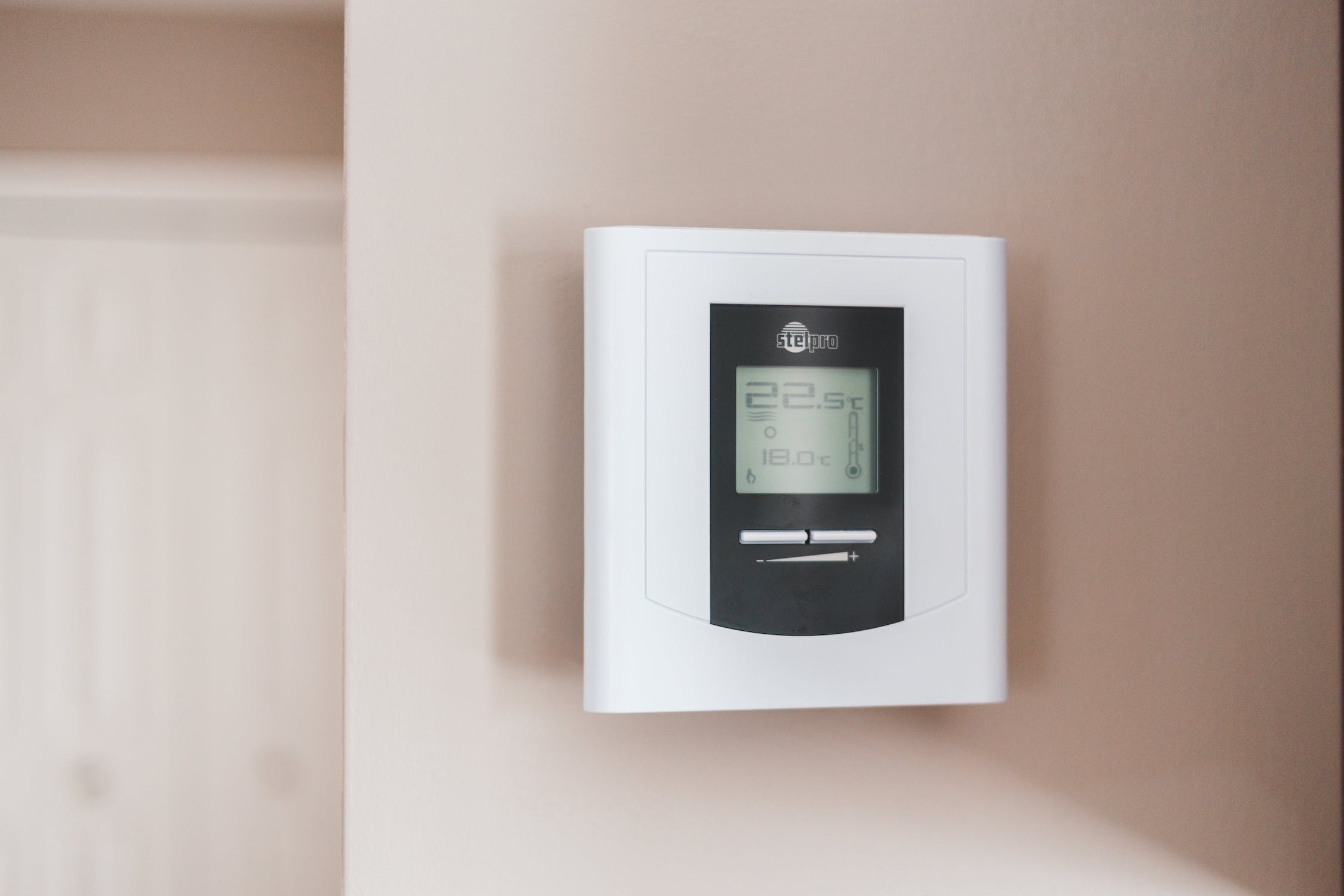 How to Tell If Your HVAC Thermostat Needs to Be Replaced